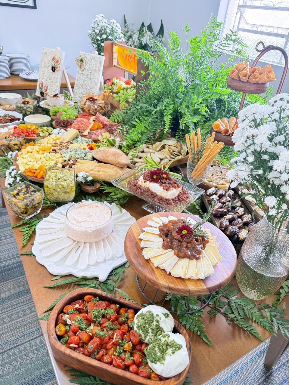 Mesa de frios para recepções
